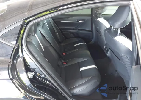 2025 Toyota Camry Se из США, поврежденный, VIN 4T1DAACK7SU547128